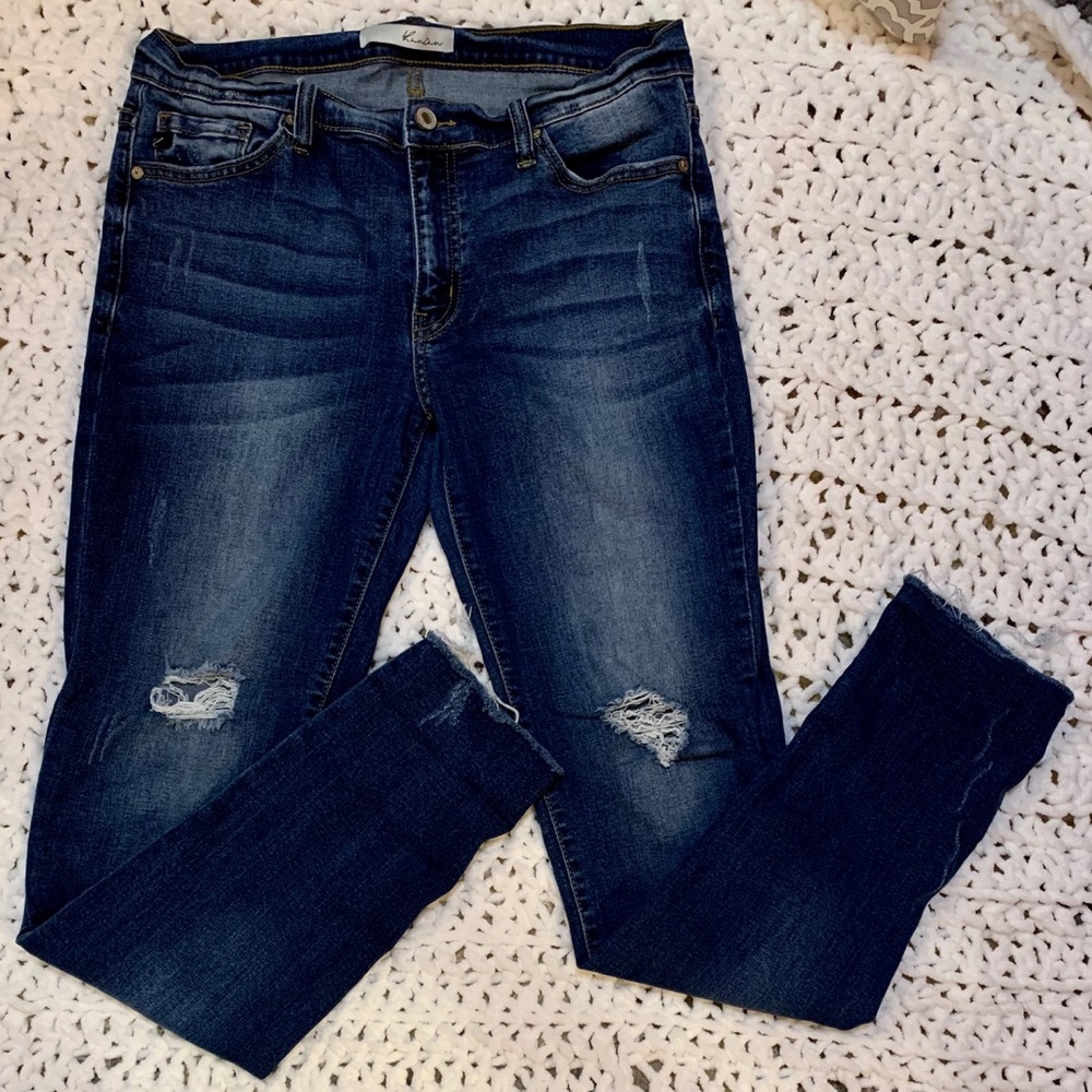 KanCan mid rise skinny jeans